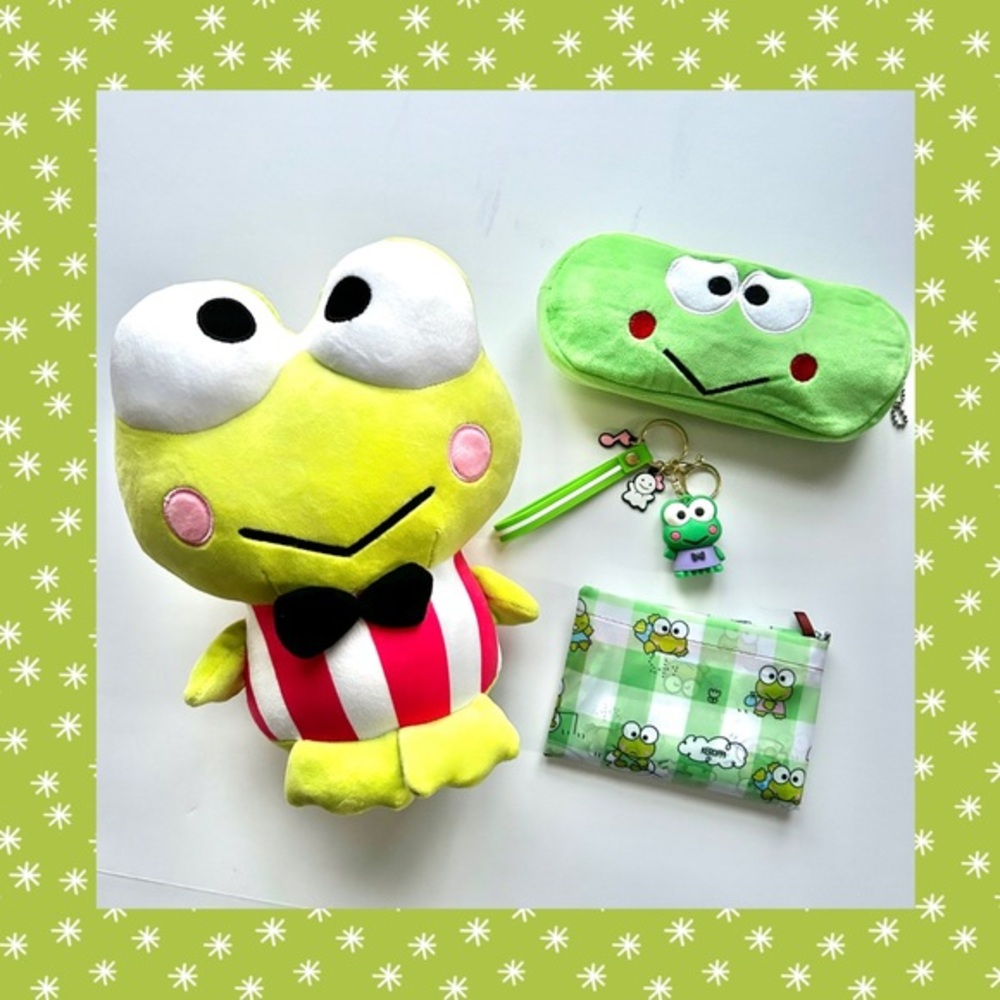 💚Keroppi Adorable Stocking Stuffer 4-Piece Bundle